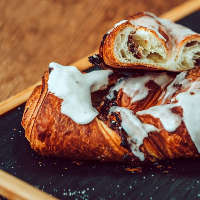 Împletită cu nucă Aura